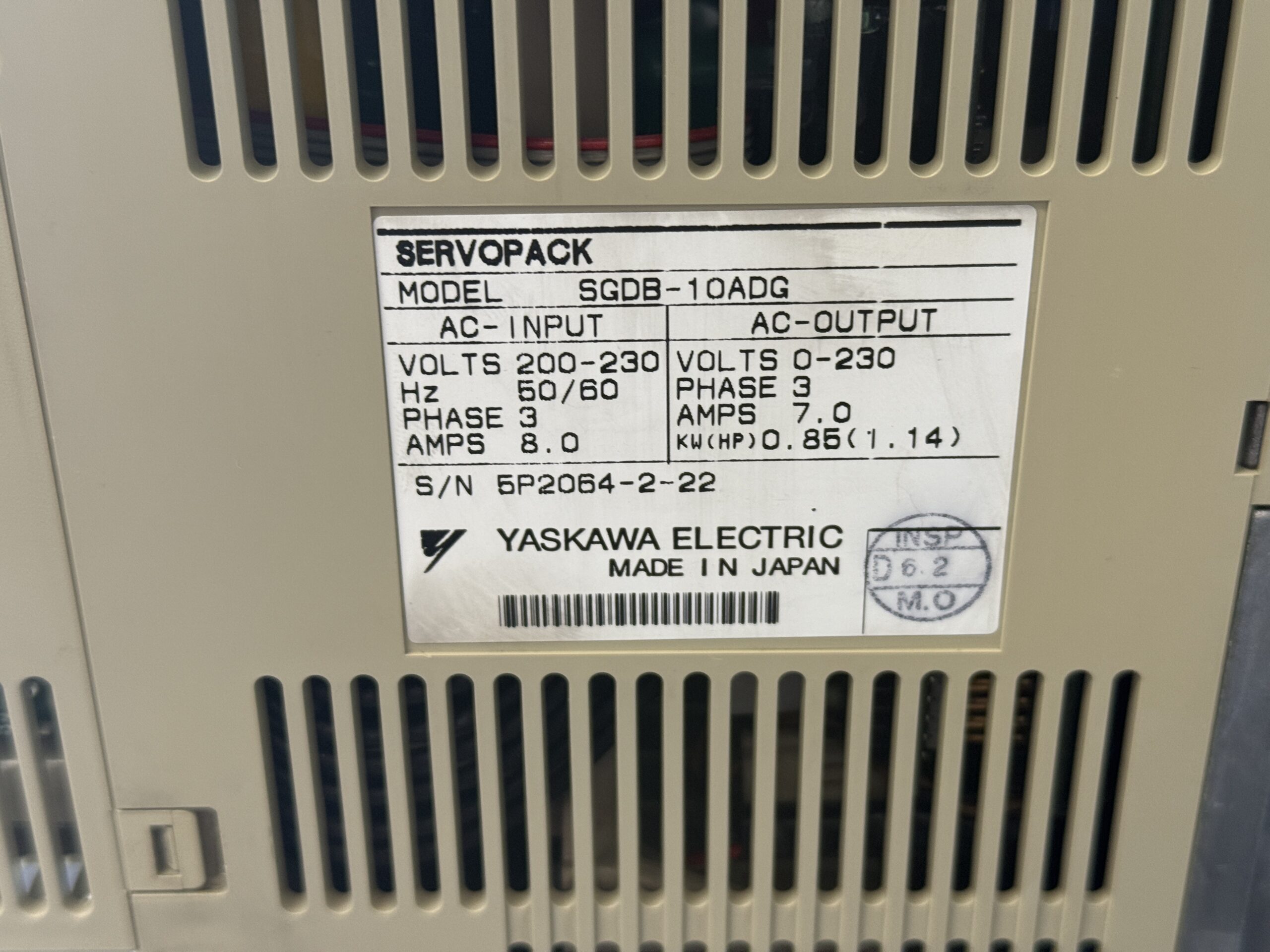Yaskawa Servopack SGDB-10ADG Typenschild