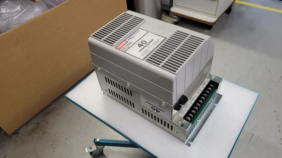 Haas Vector Drive 40HP 29-10072 Rev. B: Vor der Reparatur · Ansicht 1 