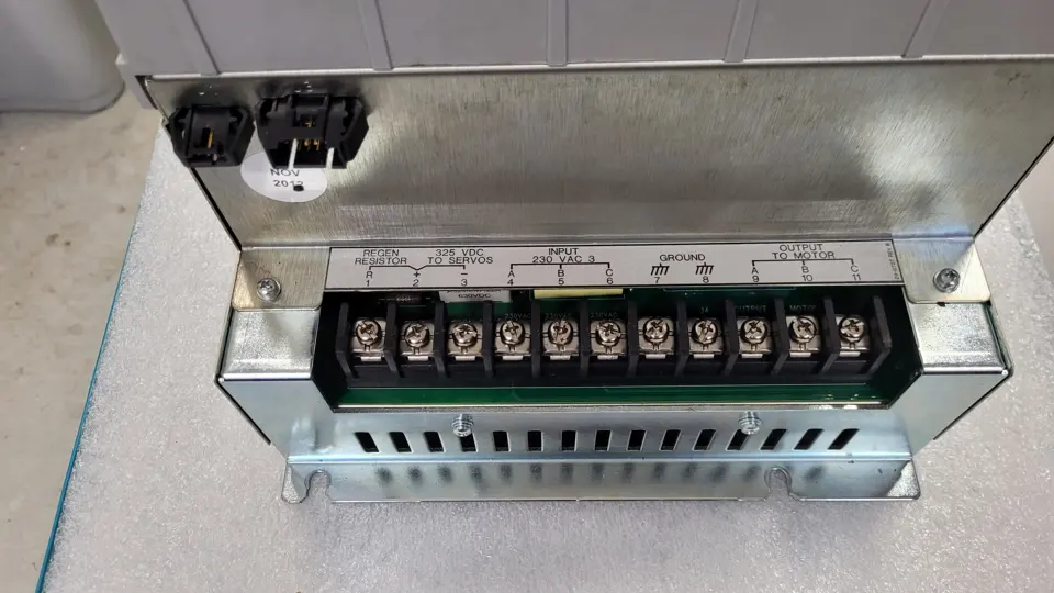Haas Vector Drive 40HP 29-10072 Rev. B: Vor der Reparatur · Ansicht 4 