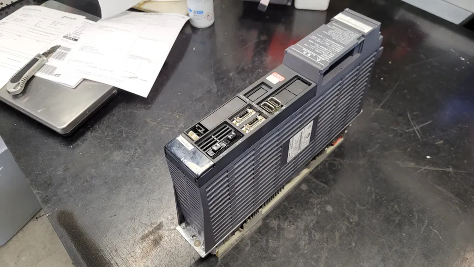 Mitsubishi MDS-DH-SP-40, Vor der Reparatur, Ansicht 2