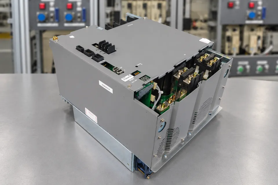 Okuma MPS60 1006-2204: Nach der Reparatur · Ansicht 2