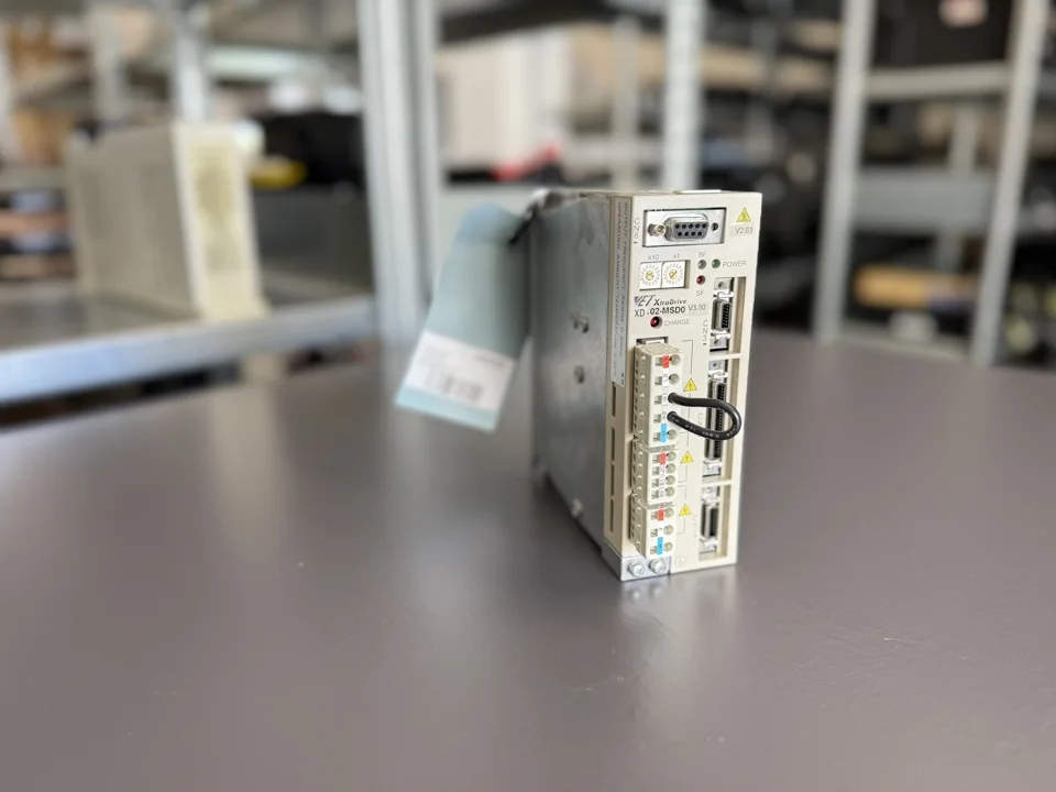 Yaskawa XtraDrive XD-02-MSD0 Servopack auf dem Prüfstand