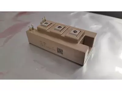 Fuji 2MBI300XBE-065-50 IGBT Modules 300A/ 650V