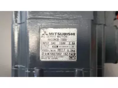 Mitsubishi HA33NCB-TSD5 AC Servo Motor