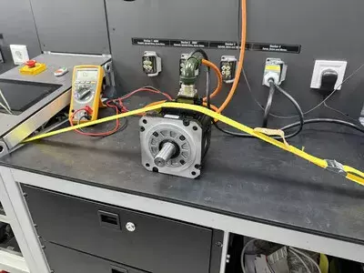 Mitsubishi HF-H104S rem HF-H104S-A51  AC Servo Motor 