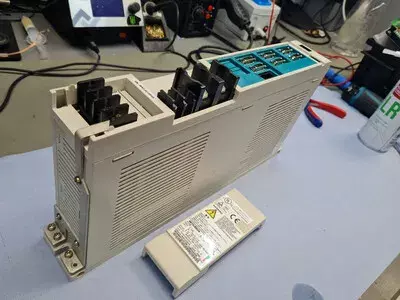 Mitsubishi MDS-C1-V1-05 1 Axis Unit