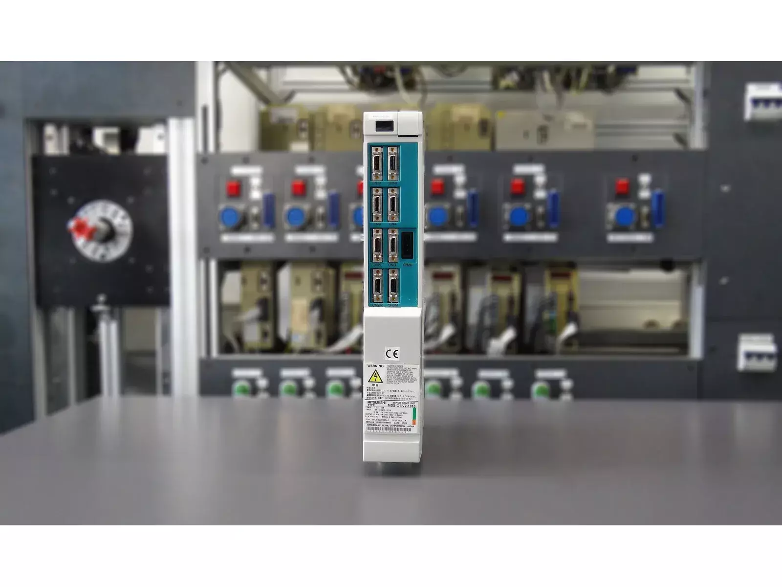 Mitsubishi MDS-C1-V2-1010 Servo Drive Unit