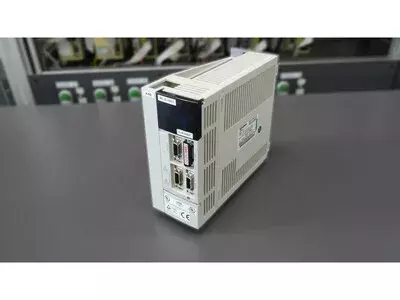 Mitsubishi MR-J2-100CT Servo Drive Unit