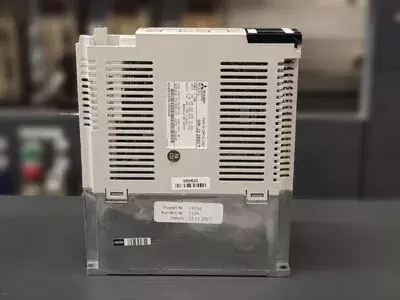 Mitsubishi MR-J2-350CT Servo Drive Unit 