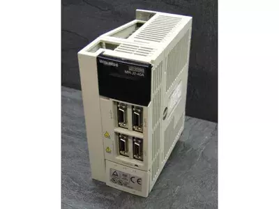Mitsubishi MR-J2-40A AC Drive 