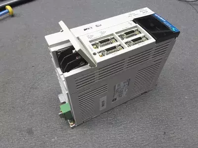 Mitsubishi MR-J4-40B Servo Drive Unit
