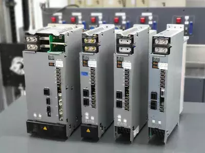 Okuma MIV0204-1-B5 or 1006-2231 Servo Drive