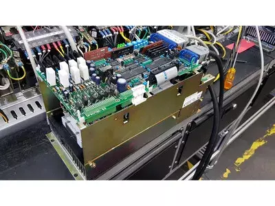 Yaskawa CACR-SR15BB1ASY124 Servopack