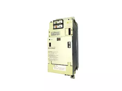 Yaskawa CIMR-MR5N4022 Spec: 40220A Converter VS-656 MR5