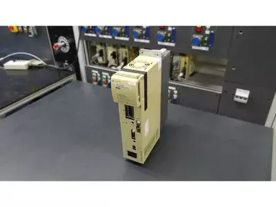 Yaskawa CIMR-MXN25P5 Inverter