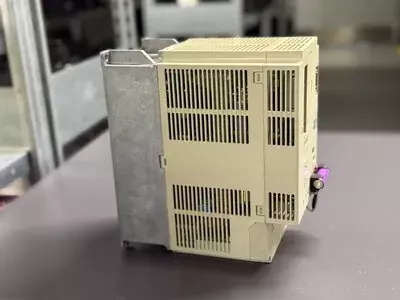 Yaskawa SGDB-20AM Servopack