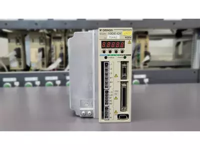 Yaskawa SGDH-10DE-OY Ver. 70A42 Servopack 