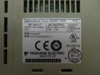 Yaskawa SGDM-10DN Ver. 7000A Servopack
