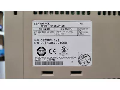 Yaskawa SGDM-20DN Ver. 7000A Servopack