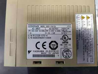 Yaskawa SGDS-15A12A  Servopack