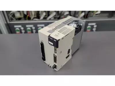 Yaskawa SGDV-120A01A Servopack