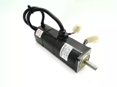 Yaskawa SGM-01U3B4CL Servo Motor