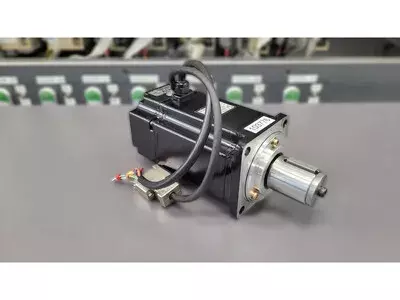 Yaskawa SGM-08V316S AC Servo Motor