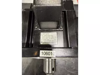 Yaskawa SGMDH-32A2A-YR33 AC Servo Motor 