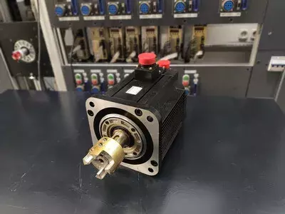 Yaskawa SGMGH-44ACA6E  AC Servo Motor