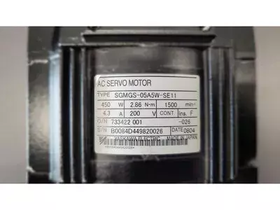 Yaskawa SGMGS-05A5W-SE11 Servo Motor