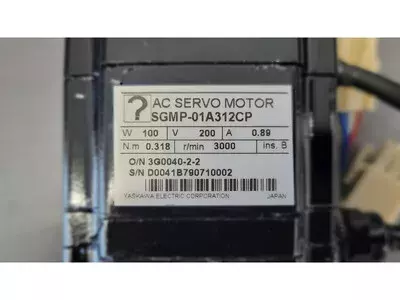 Yaskawa SGMP-01A312CP AC Servo Motor