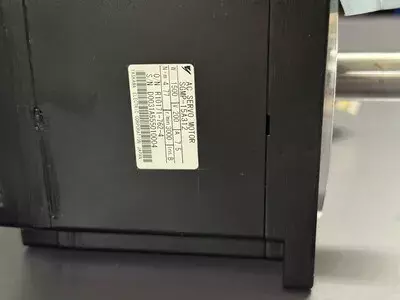 Yaskawa SGMP-15A312 AC Servo Motor 