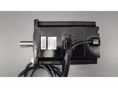 Yaskawa SGMP-15AWYR12 Servo Motor