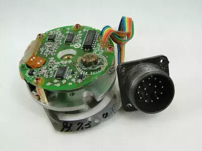 Yaskawa UTOPH-81AUS Encoder