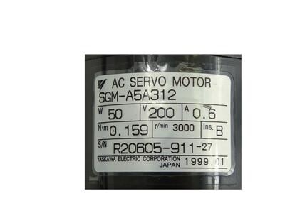 Yaskawa SGM-A5A312 AC Servo Motor