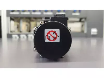 Mitsubishi HG-KR43J AC Servo Motor