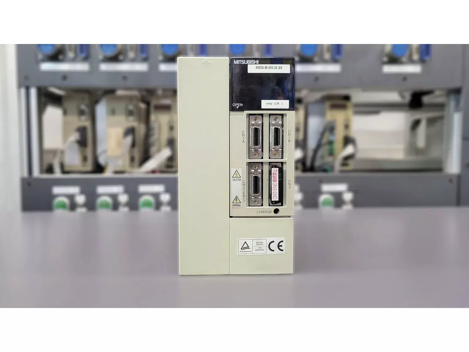 Mitsubishi MDS-B-SVJ2-20 Servo Drive Unit