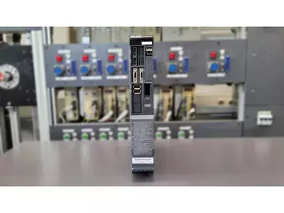 Mitsubishi MDS-D-V1-20 Servo Drive Unit