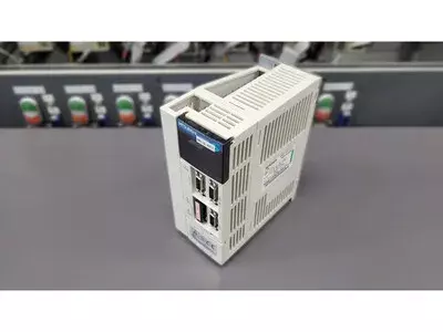 Mitsubishi MR-J2-60CT  AC Servo Drive