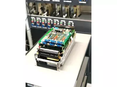 Mitsubishi MR-S3-80BB-Z33 Servo Drive Unit 