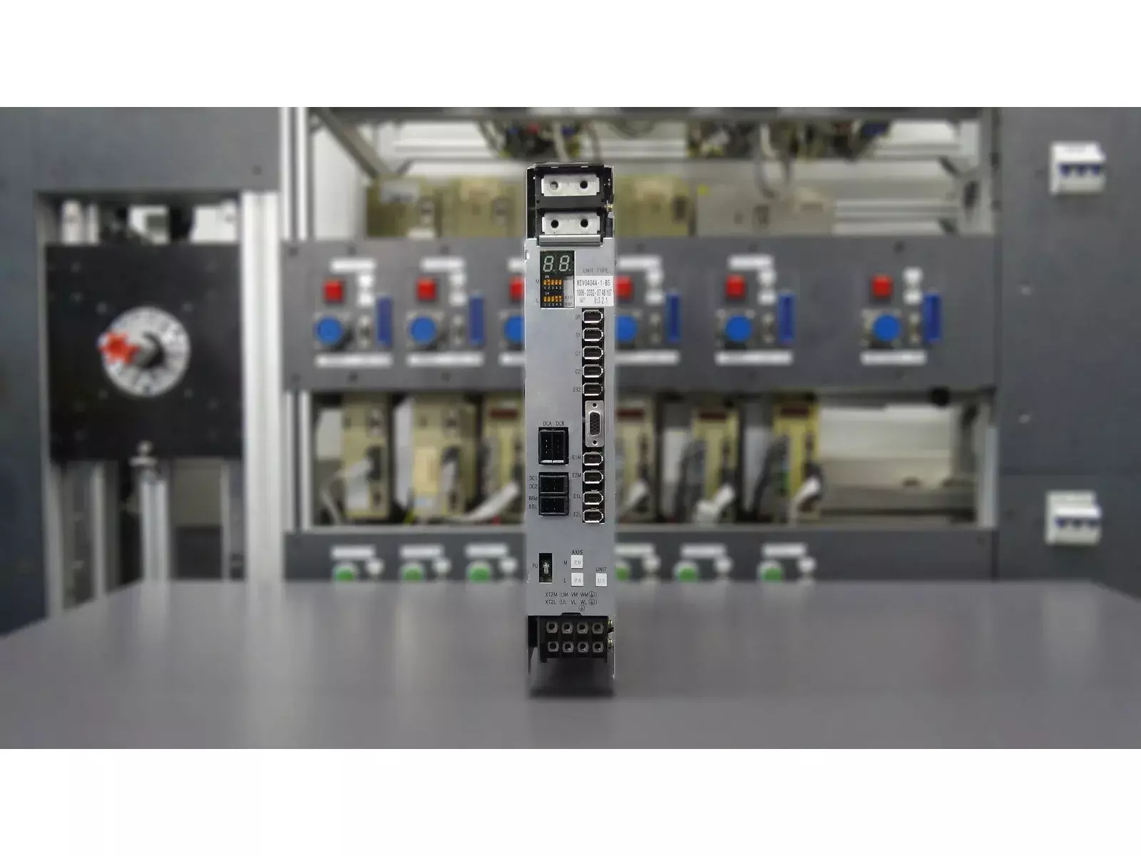 Okuma MIV0404A-1-B5 or 1006-2332 Servo Drive