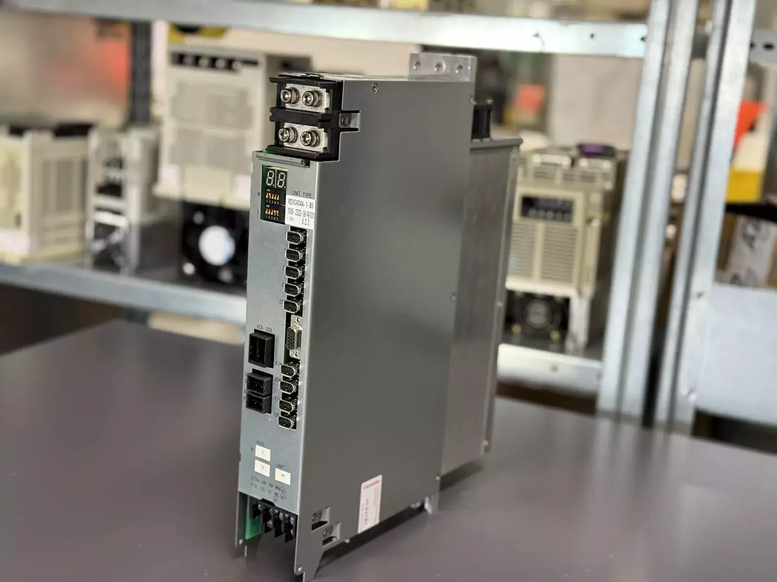 Okuma MIV0404A-1-B5 Servo Drive Unit