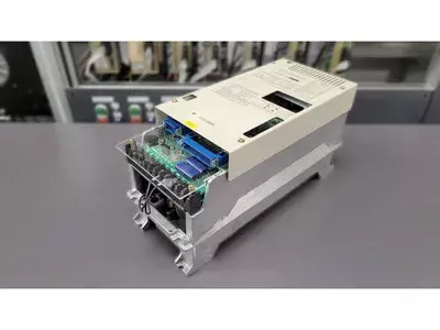 Yaskawa CACR-SR15BE12G-E Servopack 