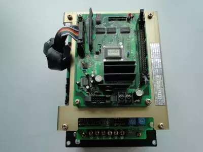Yaskawa CIMR-22JP3-3B00M AC Drive