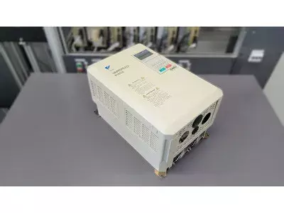 Yaskawa CIMR-G5C4011 Spec.40111F Varispeed 616G5