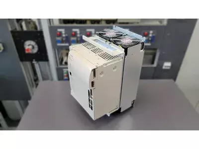 Yaskawa CIMR-M5A40370-XXXX AC Drive