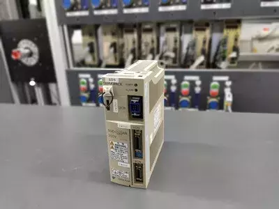 Yaskawa SGD-02AN Servopack