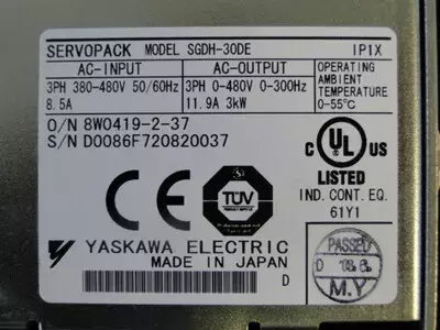 Yaskawa SGDH-30DE Ver. 0D214-0 Servopack 