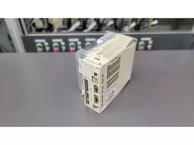 Yaskawa SGDM-15DN Servopack
