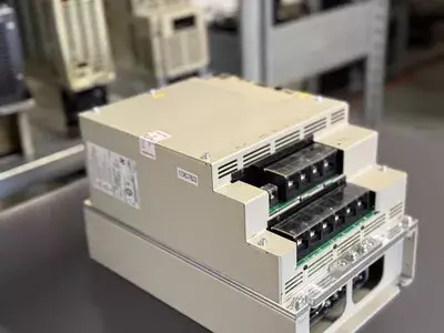 Yaskawa SGDV-260D11A  Servopack